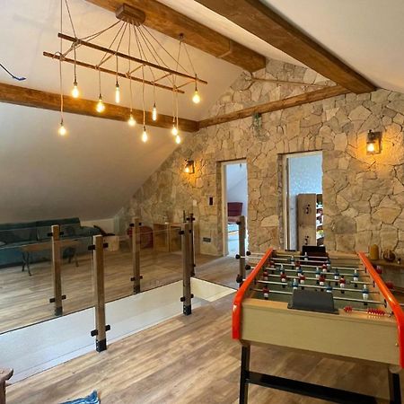 Gite Confort 15 Couchages, Vue Panoramique Montagne Hautes Alpes, Terrasses Эмбрён Экстерьер фото