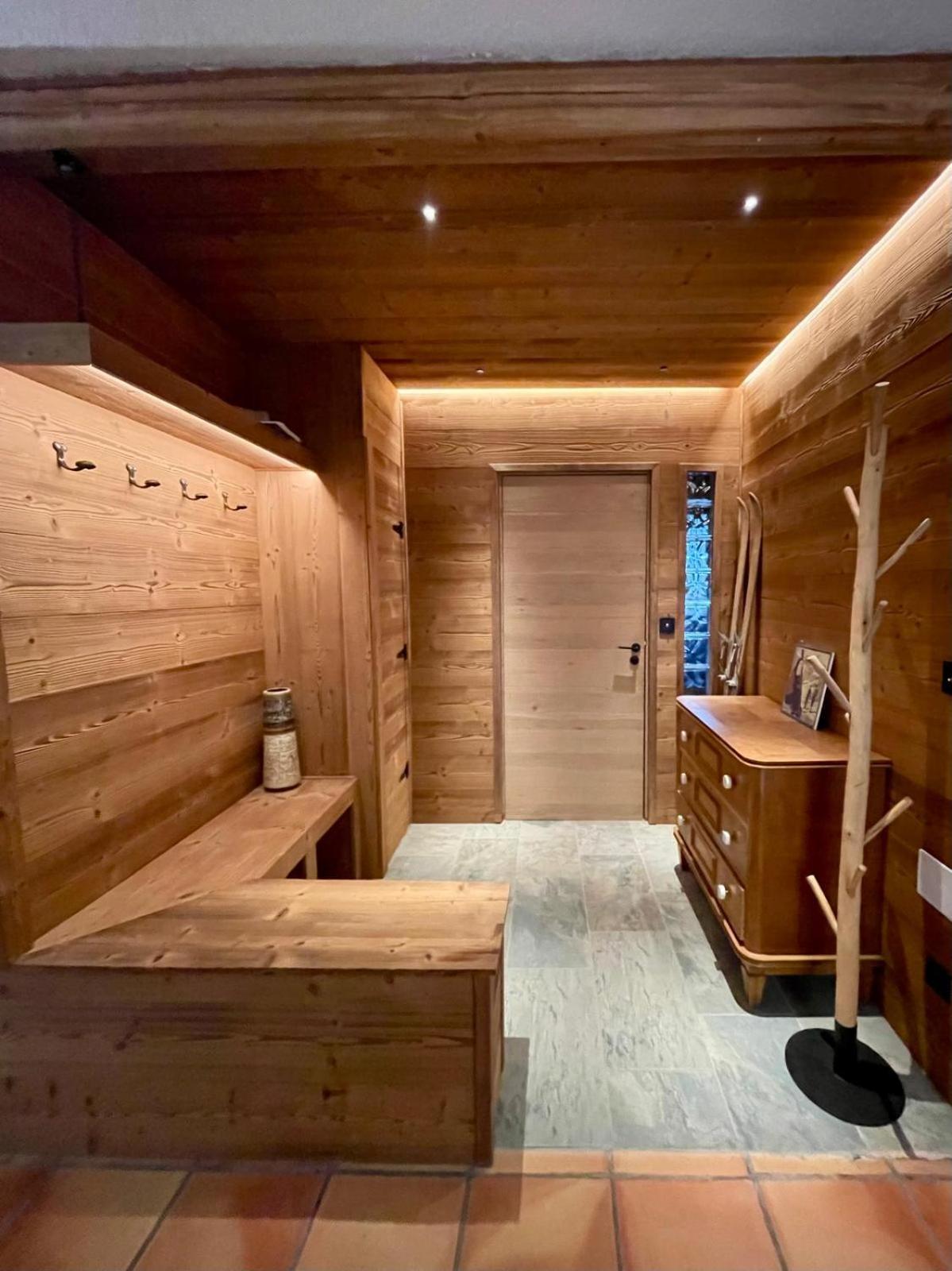 Gite Confort 15 Couchages, Vue Panoramique Montagne Hautes Alpes, Terrasses Эмбрён Экстерьер фото