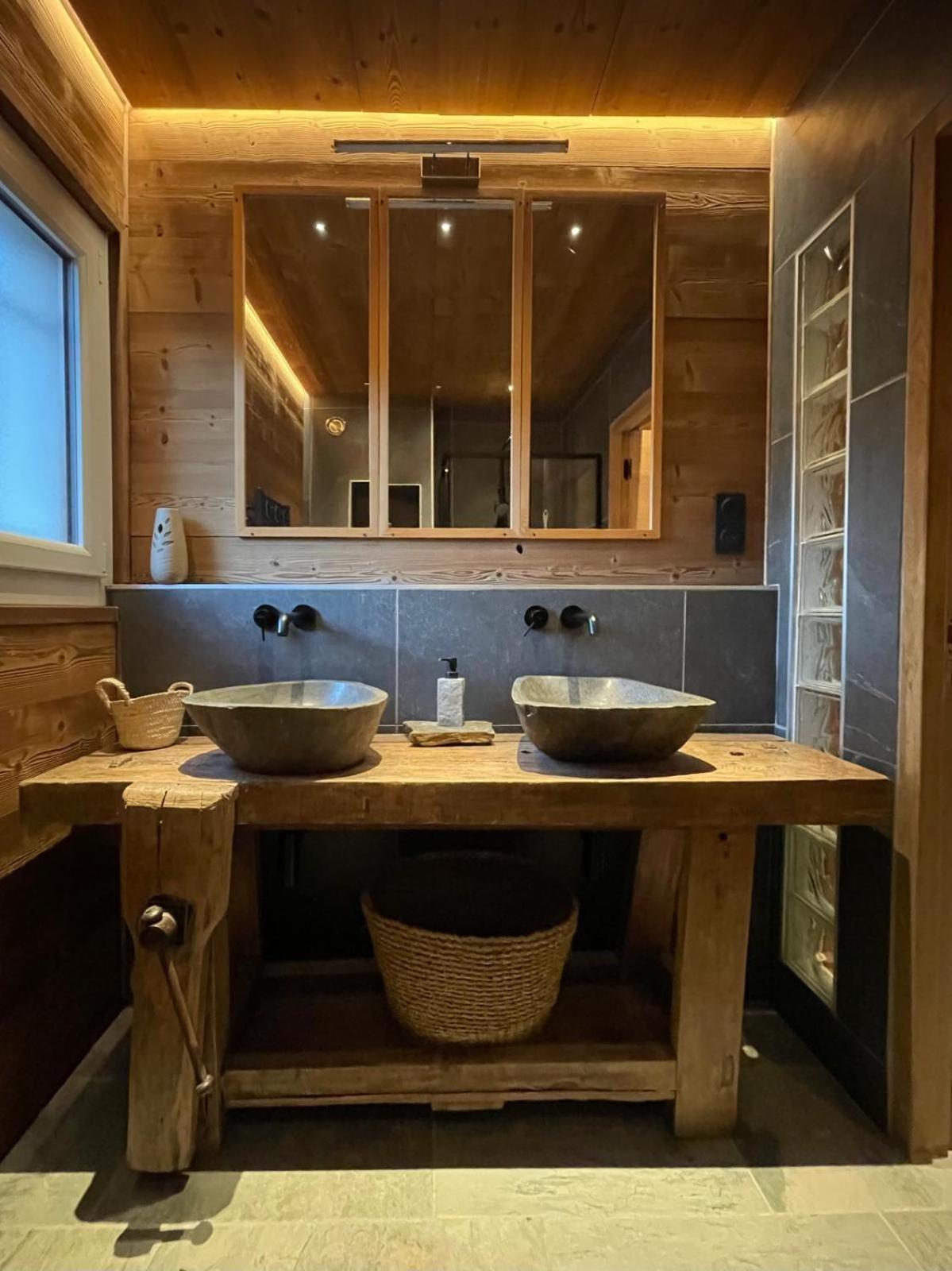 Gite Confort 15 Couchages, Vue Panoramique Montagne Hautes Alpes, Terrasses Эмбрён Экстерьер фото