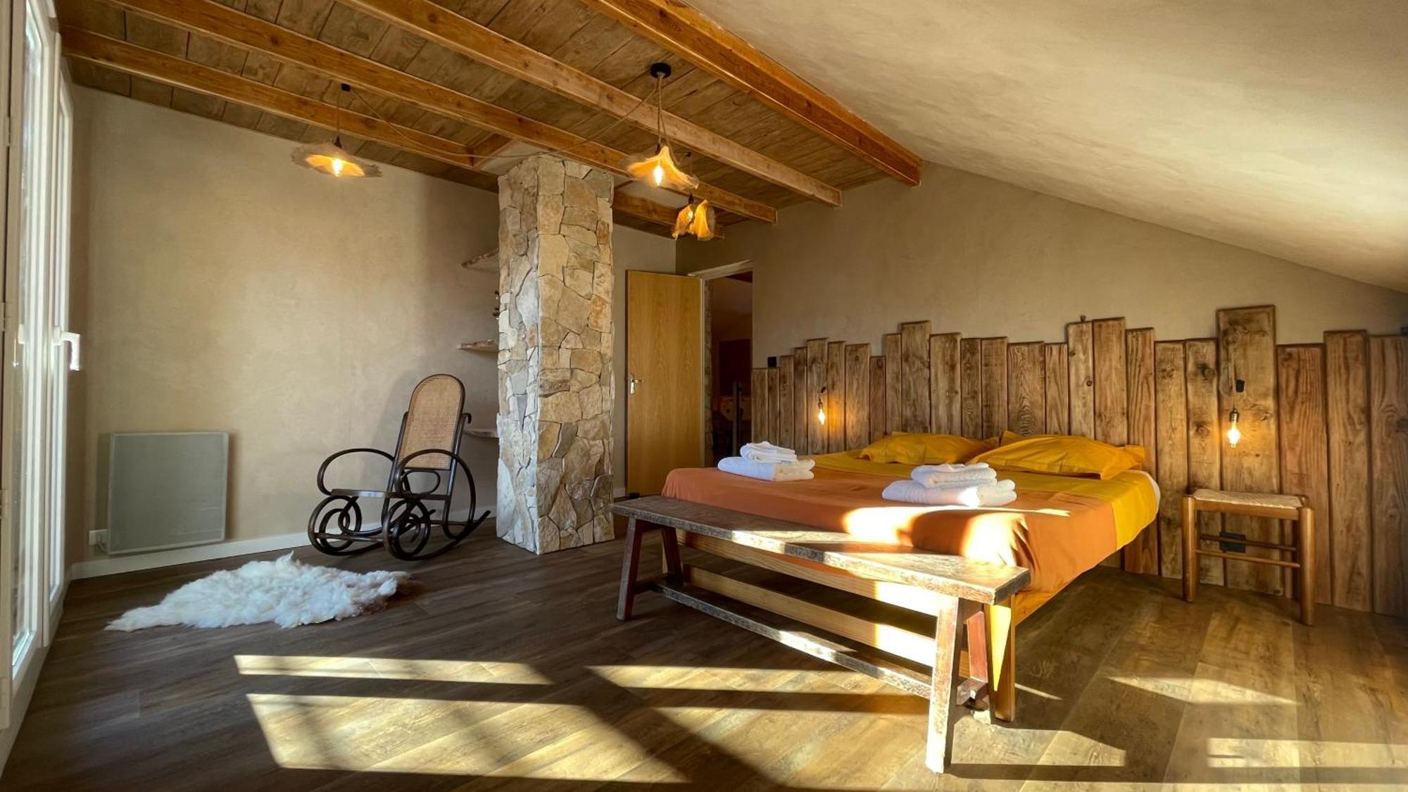 Gite Confort 15 Couchages, Vue Panoramique Montagne Hautes Alpes, Terrasses Эмбрён Экстерьер фото