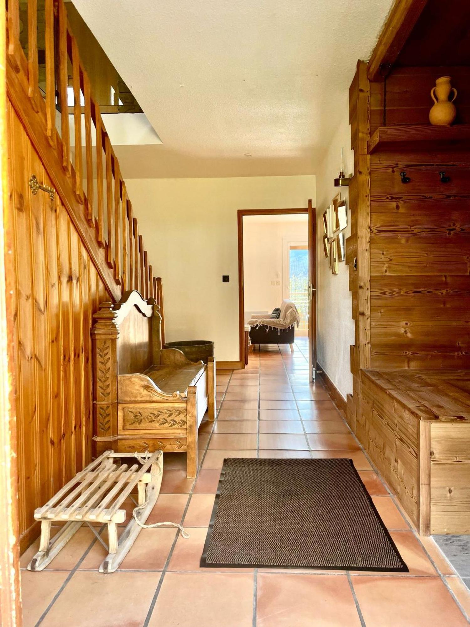 Gite Confort 15 Couchages, Vue Panoramique Montagne Hautes Alpes, Terrasses Эмбрён Экстерьер фото
